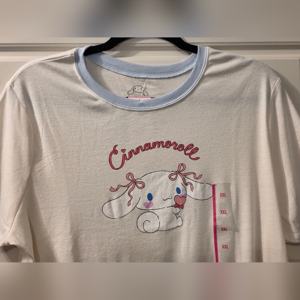 Cinnamoroll Crop Tee - Picture 2 of 3